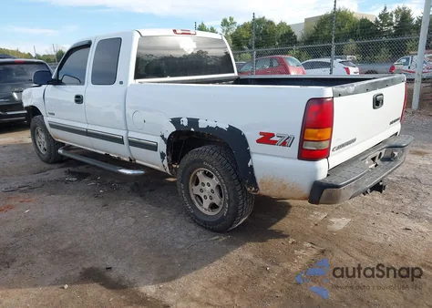 1999 Chevrolet Silverado 1500 Lt z USA, uszkodzony, nr VIN 1GCEK19T6XE177409